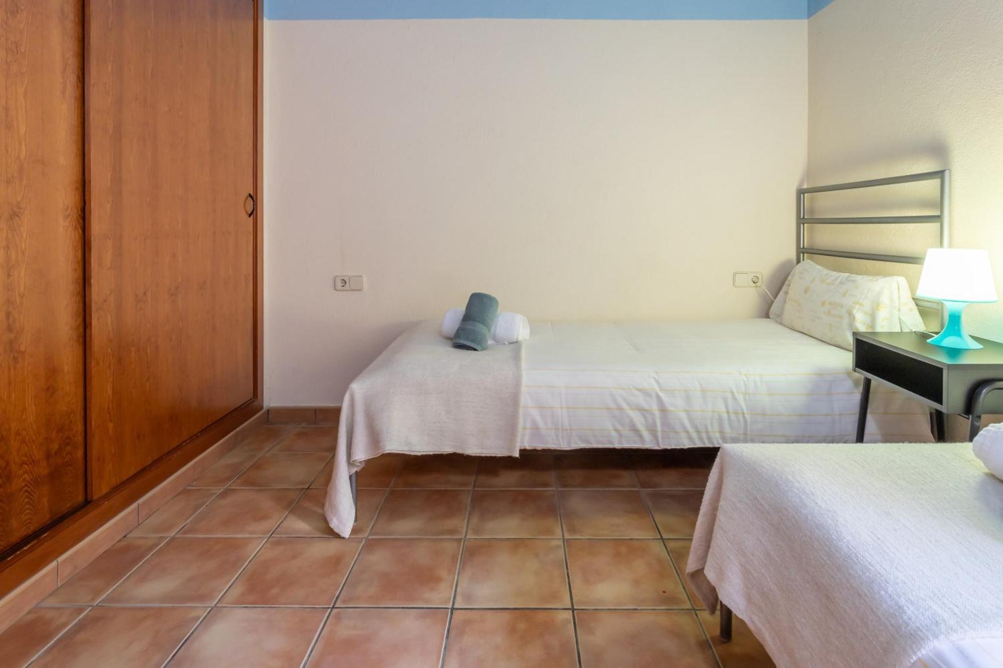 La Pahissa De Can Abras Casa Rural Girona Bagian luar foto